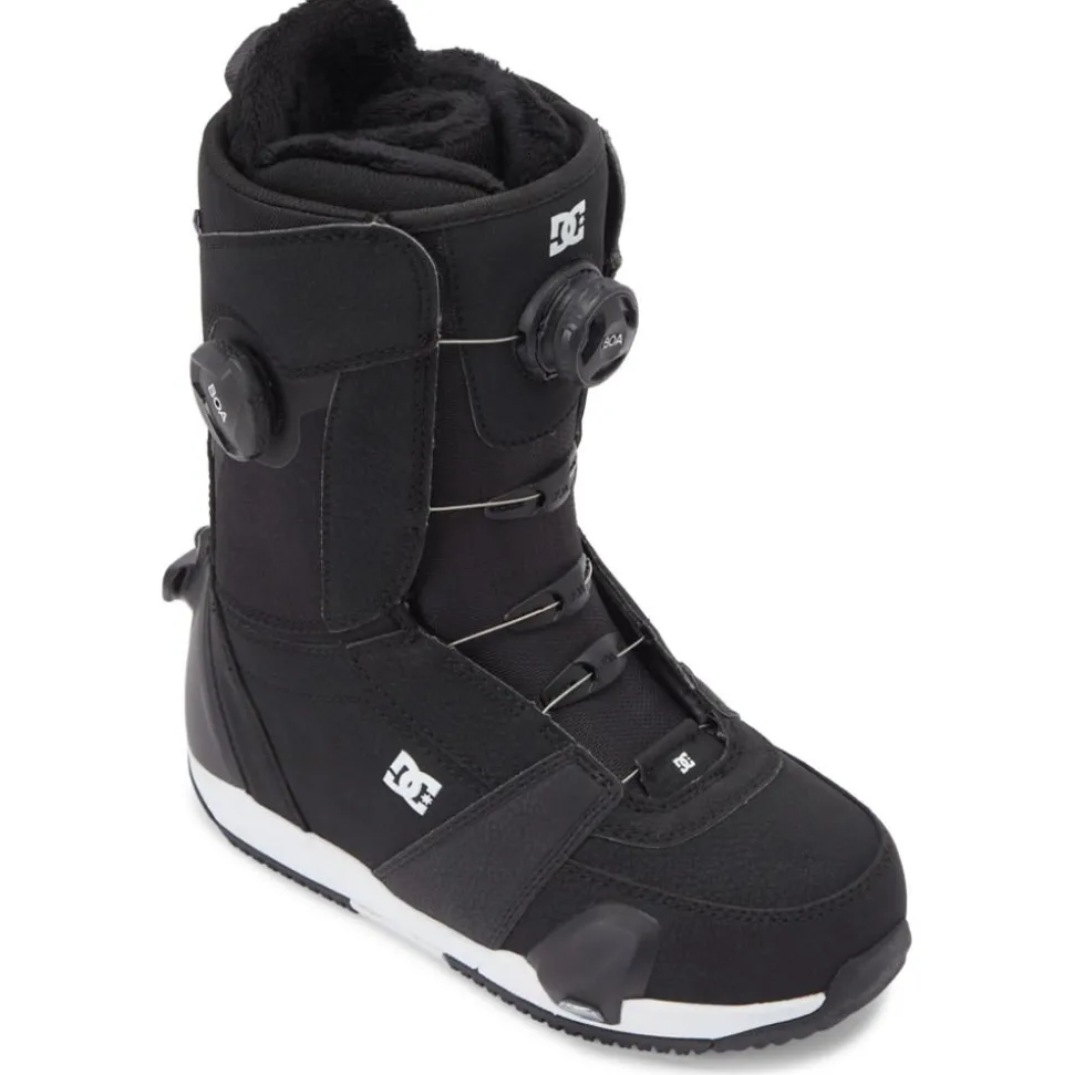Boots DC Lotus Step on Black White