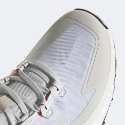 Chaussures de Fast Hiking adidas Terrex Free Hiker 2 Low Crywht Crywht Cblack