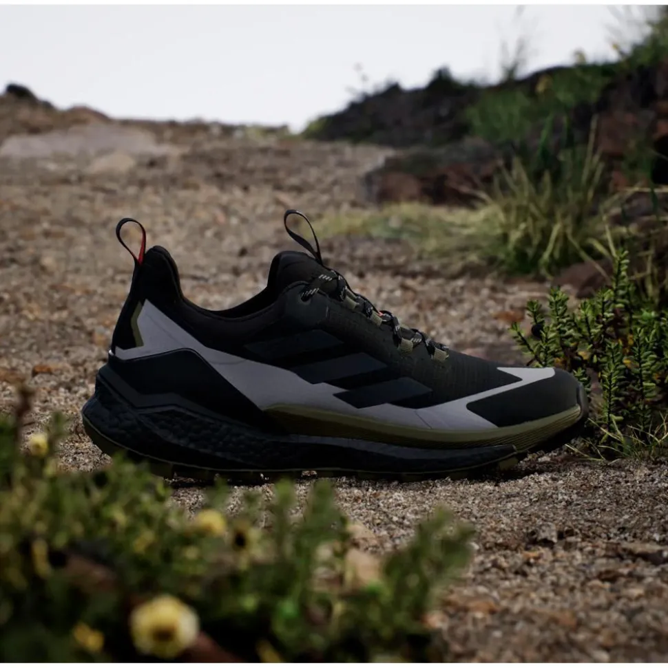 Chaussures de Fast Hiking adidas Terrex Free Hiker 2 Low Gore-Tex Cblack Carbon Olistr