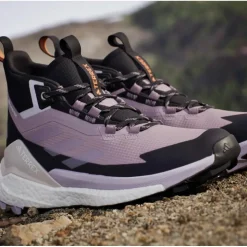 Chaussures de randonnée adidas Terrex Free Hiker 2 Gore-Tex W Preloved Fig Silver Dawn Aurora Black