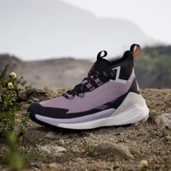 Chaussures de randonnée adidas Terrex Free Hiker 2 Gore-Tex W Preloved Fig Silver Dawn Aurora Black