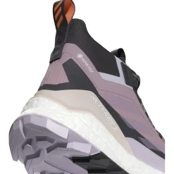 Chaussures de randonnée adidas Terrex Free Hiker 2 Gore-Tex W Preloved Fig Silver Dawn Aurora Black