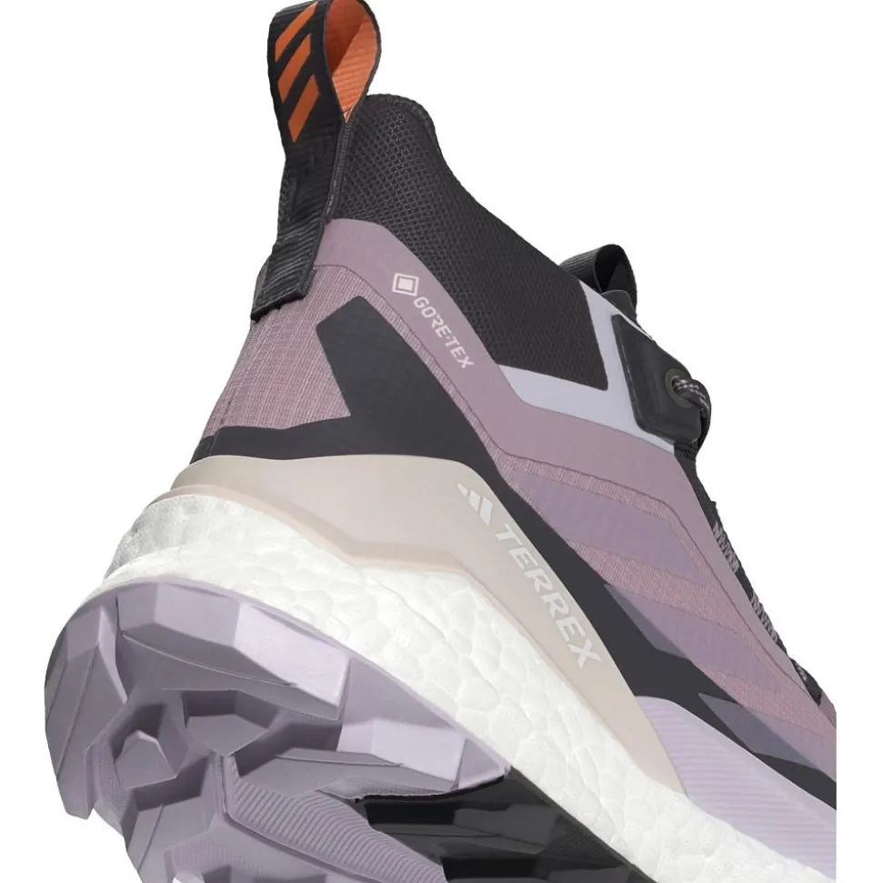 Chaussures de randonnée adidas Terrex Free Hiker 2 Gore-Tex W Preloved Fig Silver Dawn Aurora Black