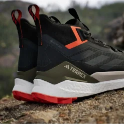 Chaussures de randonnée adidas Terrex Free Hiker 2 Gore-Tex Carbon Grey Six Core Black