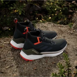 Chaussures de randonnée adidas Terrex Free Hiker 2 Gore-Tex Carbon Grey Six Core Black