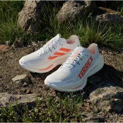 Chaussures de trail adidas Terrex Agravic Speed Ultra Cloud White / Impact Orange / Dash Grey