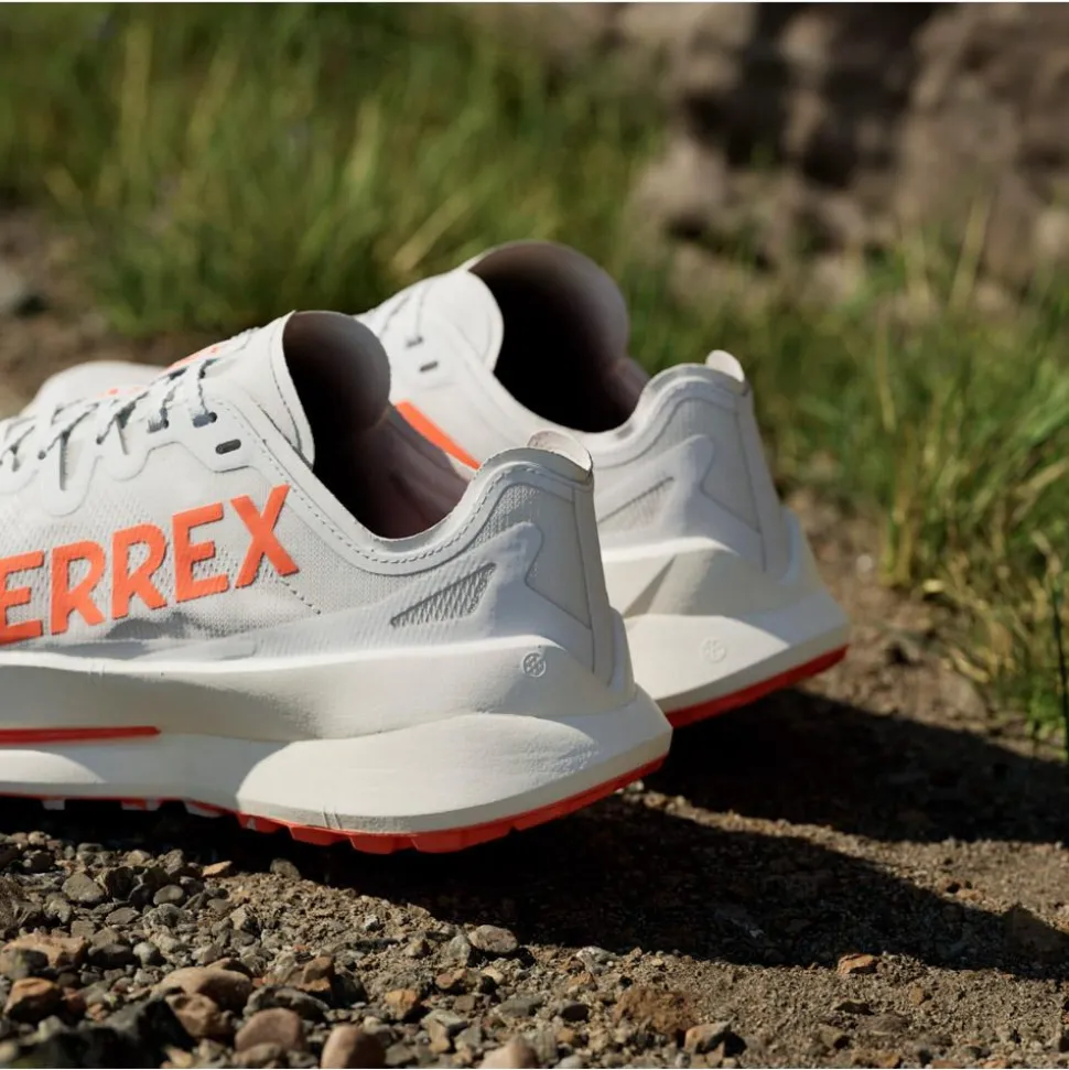 Chaussures de trail adidas Terrex Agravic Speed Ultra Cloud White / Impact Orange / Dash Grey
