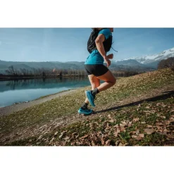 Chaussures de trail Salomon Ultra Flow W Carbon Peacock Blue White