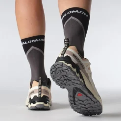 Chaussures de trail Salomon Xa Pro 3D V9 Gore-Tex W Hazelnut Tender Peach Black