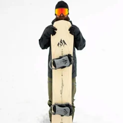 Planche Snowboard Jones Flagship
