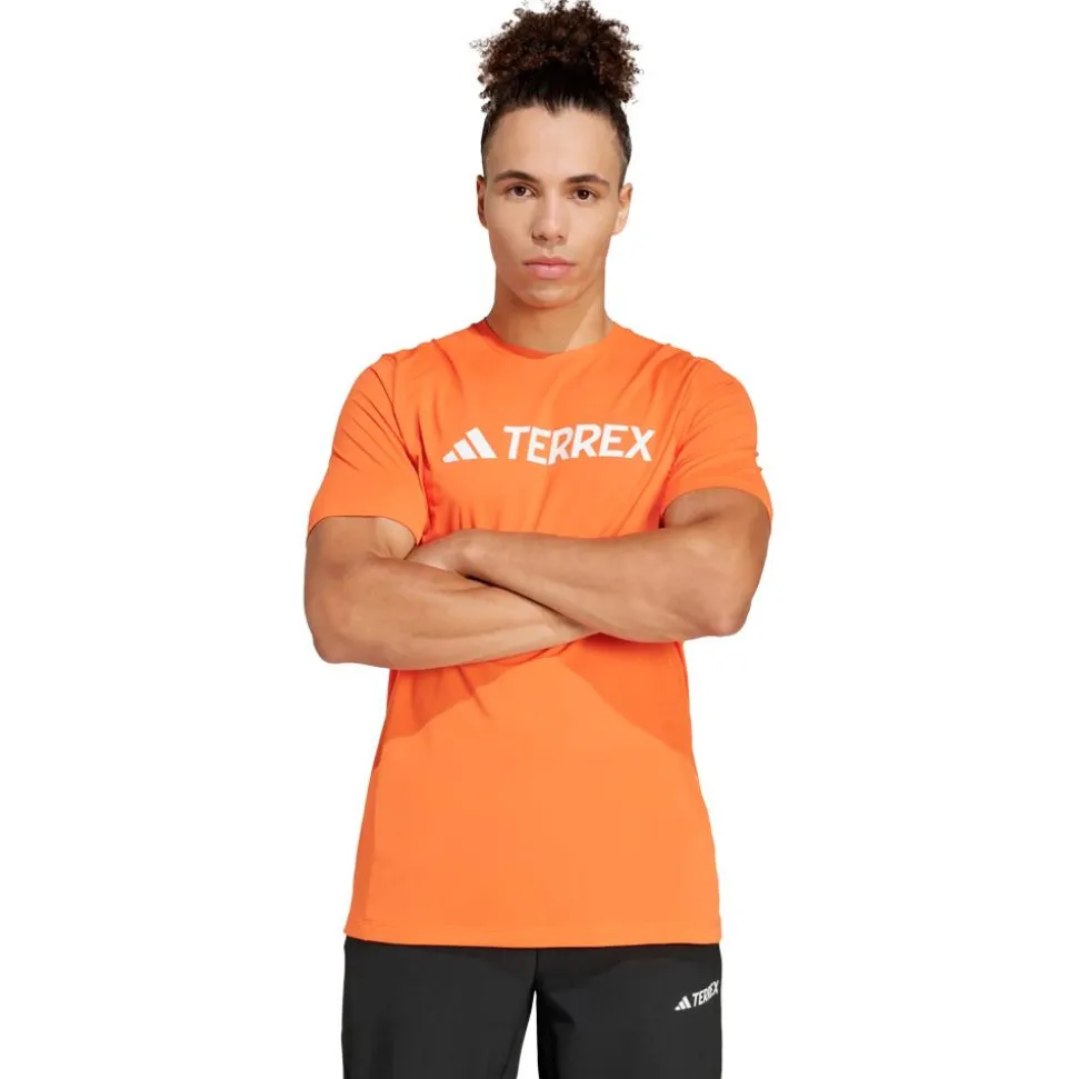 Tee-shirt de trail adidas Mt Logo Tech Tee Shirt Short Sleeve Seimor